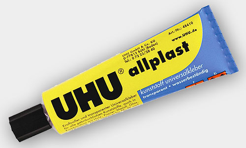 Клей для пластика UHU Allplast